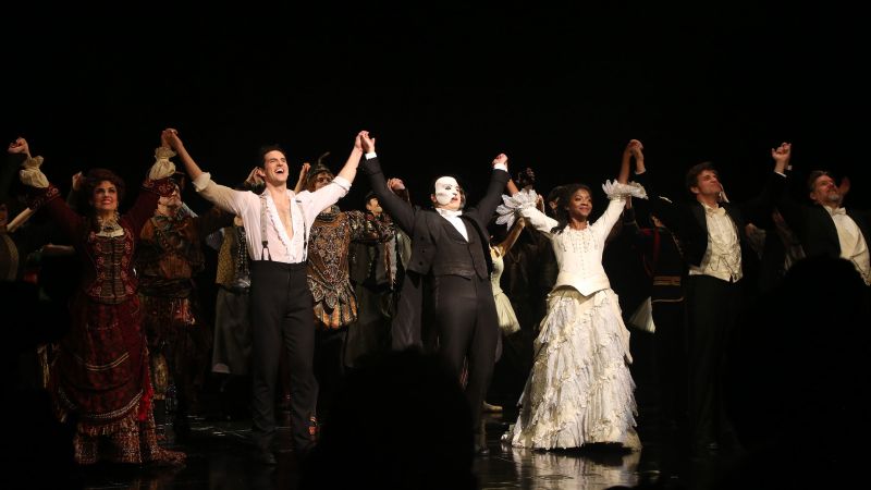 'The Phantom of the Opera' extends Broadway run due to demand